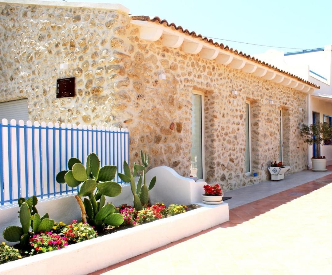 Casa Vacanze Brezza Di Gaffe Torre di Gaffe Exterior photo